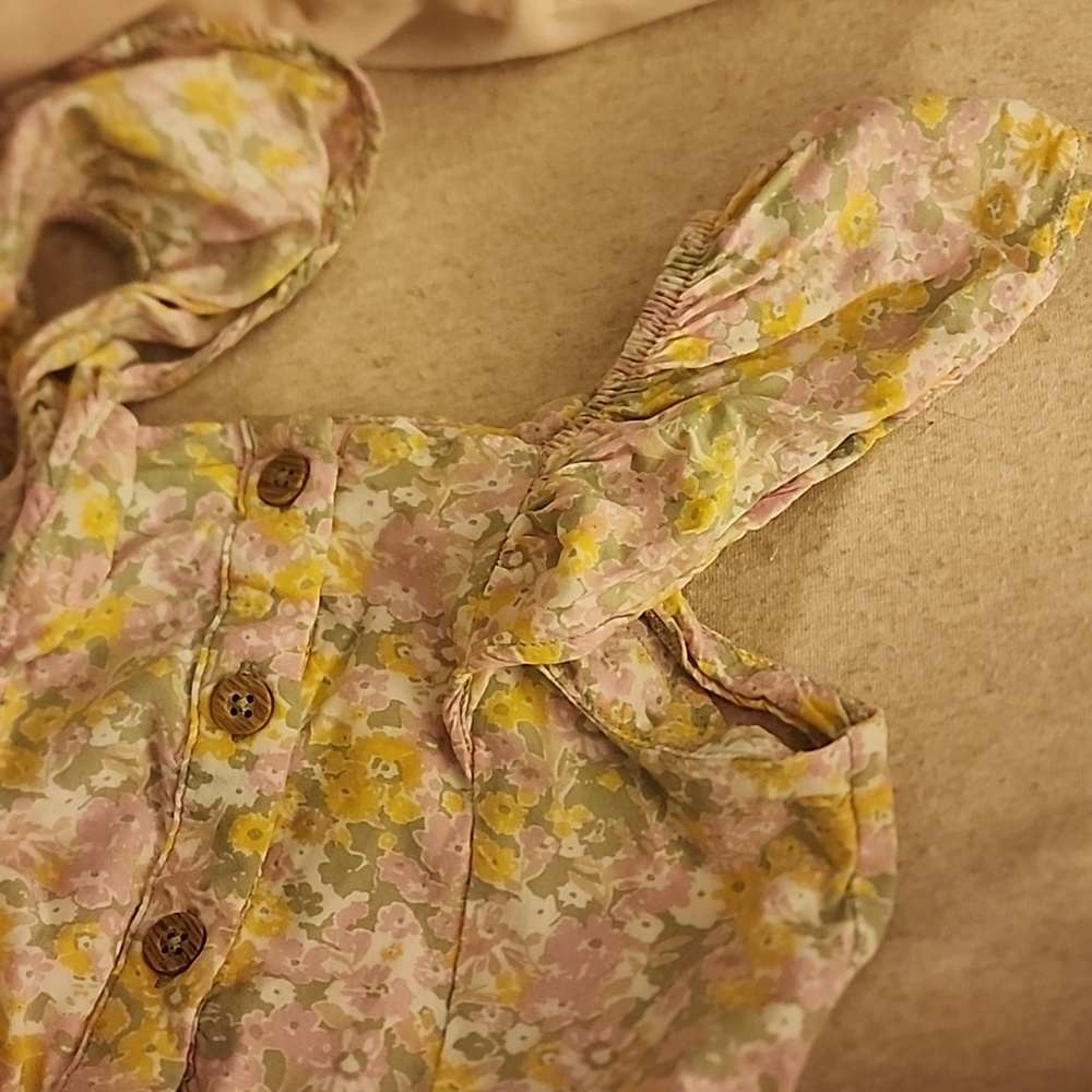Sz 5T Carter's Floral Button-Front Girls Jumpsuit in Yellow & Orchid - Picture 6 of 6